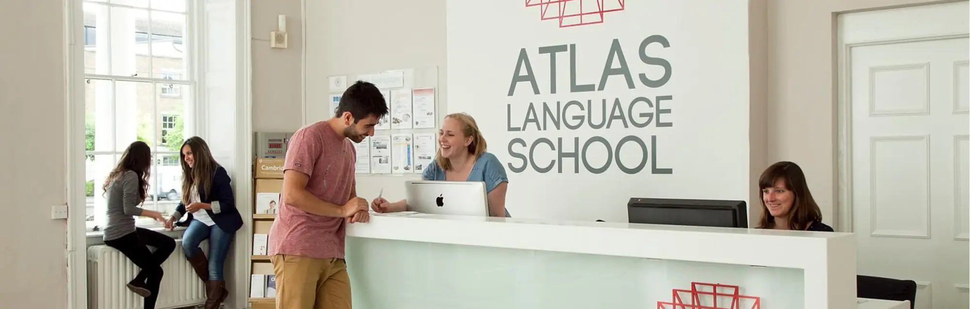 Programas inglés + trabajo remunerado de Atlas Language School
